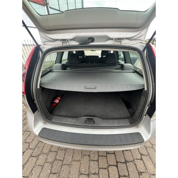 Volvo V50  Kombi 2008,  2.0 diesel - Na sprzedaż za 16 900 zł - Słupsk - zdjęcie 10