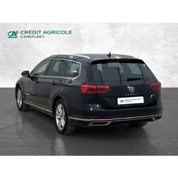Volkswagen Passat  Kombi 2023,  2.0 benzyna, automat - Na sprzedaż za 102 900 zł - Warszawa - zdjęcie 7