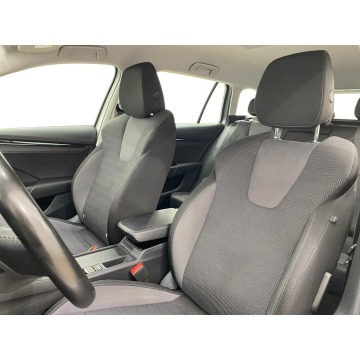 Skoda Octavia  Kombi 2023,  2.0 diesel - Na sprzedaż za 71 900 zł - Warszawa - zdjęcie 10