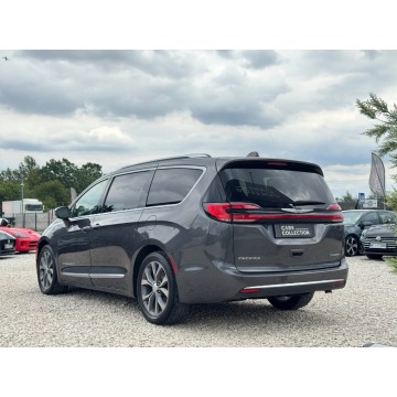 Chrysler Pacifica  Minivan/Van 2022,  3.6 hybryda, automat - Na sprzedaż za 164 900 zł - Michałowice-Wieś - zdjęcie 6