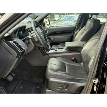 Land Rover Discovery  SUV 2019,  2.0 benzyna, automat - Na sprzedaż za 159 800 zł - Pęcice - zdjęcie 11