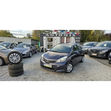 Toyota Yaris  Hatchback 2012,  1.3 benzyna - Na sprzedaż za 22 800 zł - Świdnica - zdjęcie 5
