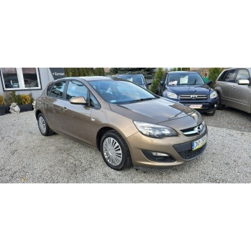 Opel Astra  Hatchback 2013,  1.4 benzyna+LPG - Na sprzedaż za 24 800 zł - Świdnica - zdjęcie 12