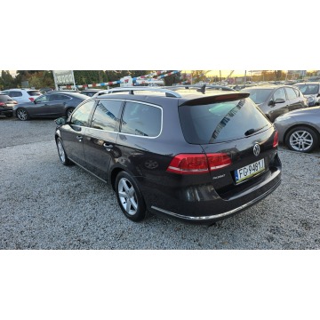 Volkswagen Passat  Kombi 2010,  1.4 benzyna, automat - Na sprzedaż za 25 900 zł - Świdnica - zdjęcie 8