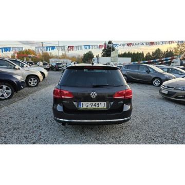Volkswagen Passat  Kombi 2010,  1.4 benzyna, automat - Na sprzedaż za 25 900 zł - Świdnica - zdjęcie 10