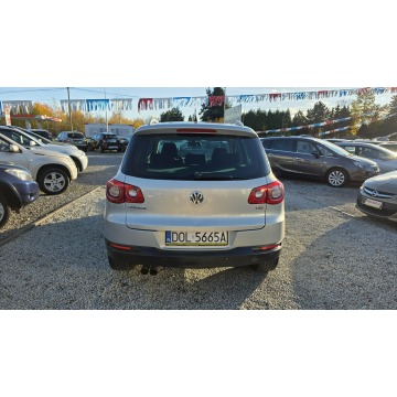 Volkswagen Tiguan  SUV 2008,  1.4 benzyna - Na sprzedaż za 21 900 zł - Świdnica - zdjęcie 9