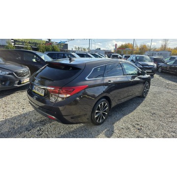 Hyundai i40  Kombi 2018,  1.7 diesel - Na sprzedaż za 47 900 zł - Świdnica - zdjęcie 8
