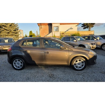 Fiat Bravo  Hatchback 2007,  1.9 diesel - Na sprzedaż za 10 900 zł - Świdnica - zdjęcie 7