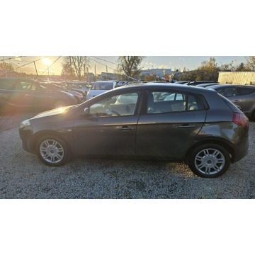 Fiat Bravo  Hatchback 2007,  1.9 diesel - Na sprzedaż za 10 900 zł - Świdnica - zdjęcie 11