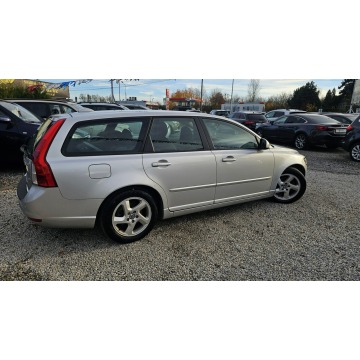 Volvo V50  Kombi 2011,  1.6 diesel - Na sprzedaż za 15 900 zł - Świdnica - zdjęcie 5