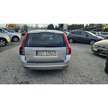 Volvo V50  Kombi 2011,  1.6 diesel - Na sprzedaż za 15 900 zł - Świdnica - zdjęcie 10