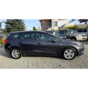 Kia Ceed  Kombi 2015,  1.6 diesel - Na sprzedaż za 24 900 zł - Świdnica - zdjęcie 9