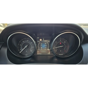 Jaguar E-PACE  SUV 2018,  2.0 diesel - Na sprzedaż za 58 900 zł - Świdnica - zdjęcie 10