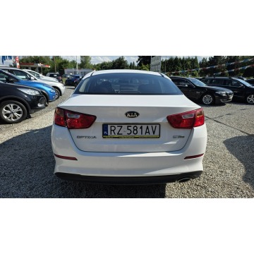 Kia Optima  Sedan/Limuzyna 2014,  1.7 diesel - Na sprzedaż za 35 900 zł - Świdnica - zdjęcie 8
