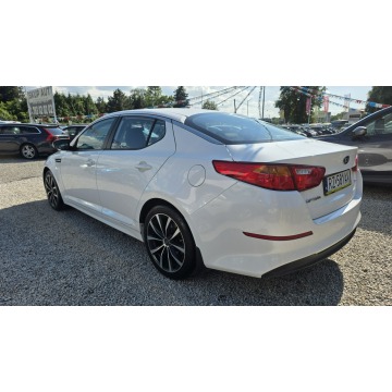 Kia Optima  Sedan/Limuzyna 2014,  1.7 diesel - Na sprzedaż za 35 900 zł - Świdnica - zdjęcie 9