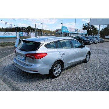 Ford Focus  Kombi 2021,  1.5 diesel - Na sprzedaż za 40 900 zł - Warszawa - zdjęcie 6