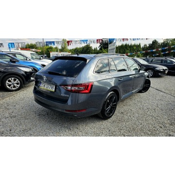 Skoda Superb  Kombi 2016,  2.0 diesel, automat - Na sprzedaż za 49 900 zł - Świdnica - zdjęcie 5