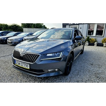 Skoda Superb  Kombi 2016,  2.0 diesel, automat - Na sprzedaż za 49 900 zł - Świdnica - zdjęcie 12