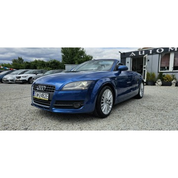 Audi TT  Kabriolet 2009,  1.8 benzyna - Na sprzedaż za 36 900 zł - Świdnica - zdjęcie 9