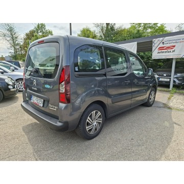 Citroen Berlingo  Kombi 2013,  1.6 benzyna - Na sprzedaż za 22 500 zł - Cieszyn - zdjęcie 11