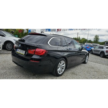 BMW Seria 5  Kombi 2010,  2.0 diesel - Na sprzedaż za 34 800 zł - Świdnica - zdjęcie 12