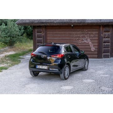 Mazda 2  Hatchback 2021,  1.5 benzyna - Na sprzedaż za 55 777 zł - Ropczyce - zdjęcie 4