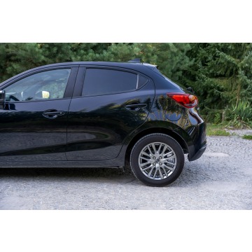 Mazda 2  Hatchback 2021,  1.5 benzyna - Na sprzedaż za 55 777 zł - Ropczyce - zdjęcie 9