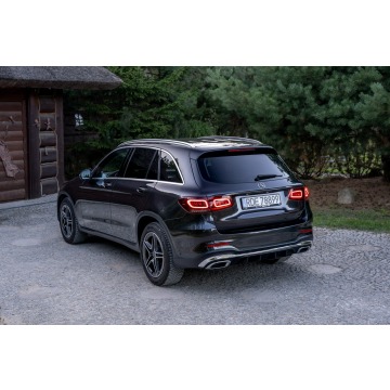 Mercedes - Benz GLC-klasa  SUV 2021,  2.0 diesel, automat - Na sprzedaż za 119 777 zł - Ropczyce - zdjęcie 2