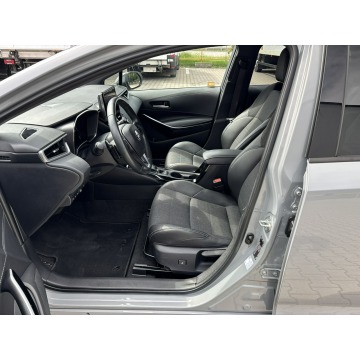 Toyota Corolla  Kombi 2022,  2.0 hybryda, automat - Na sprzedaż za 87 800 zł - Jawczyce - zdjęcie 10