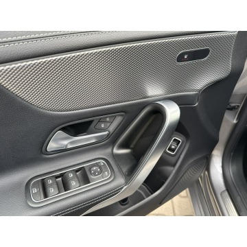 Mercedes - Benz CLA-klasa  Sedan/Limuzyna 2023,  1.3 benzyna, automat - Na sprzedaż za 134 800 zł - Jawczyce - zdjęcie 12