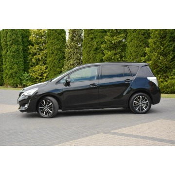 Toyota Verso  Minivan/Van 2017,  1.8 benzyna - Na sprzedaż za 64 900 zł - Ostrów Mazowiecka - zdjęcie 4