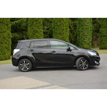 Toyota Verso  Minivan/Van 2017,  1.8 benzyna - Na sprzedaż za 64 900 zł - Ostrów Mazowiecka - zdjęcie 11
