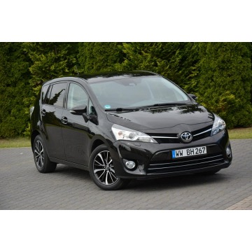 Toyota Verso  Minivan/Van 2017,  1.8 benzyna - Na sprzedaż za 64 900 zł - Ostrów Mazowiecka - zdjęcie 9