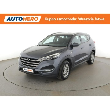 Hyundai Tucson - klimatyzacja pdc grzane fotele radio manual