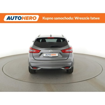 Nissan Qashqai  SUV 2019,  1.3 benzyna, automat - Na sprzedaż za 69 900 zł - Warszawa - zdjęcie 6
