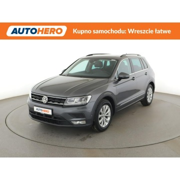 Volkswagen Tiguan - automat skóra panorama navi virtual kamera360 climatronic grzane fotel