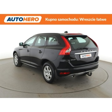 Volvo   SUV 2017,  2.0 diesel, automat - Na sprzedaż za 62 900 zł - Warszawa - zdjęcie 4