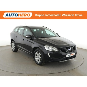 Volvo   SUV 2017,  2.0 diesel, automat - Na sprzedaż za 62 900 zł - Warszawa - zdjęcie 10