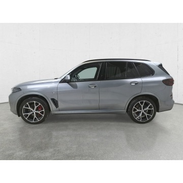BMW X5  SUV 2023,  3.0 diesel, automat - Na sprzedaż za 249 075 zł - Komorniki - zdjęcie 4