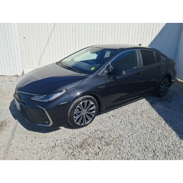 Toyota Corolla  Sedan/Limuzyna 2021,  1.8 hybryda, automat - Na sprzedaż za 57 933 zł - Komorniki - zdjęcie 3