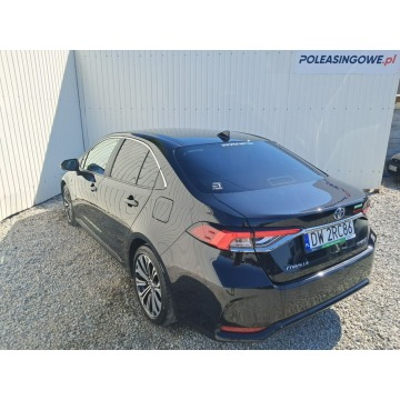 Toyota Corolla  Sedan/Limuzyna 2021,  1.8 hybryda, automat - Na sprzedaż za 57 933 zł - Komorniki - zdjęcie 6