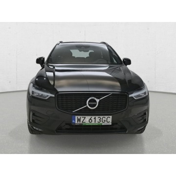 Volvo   SUV 2020,  2.0 benzyna, automat - Na sprzedaż za 107 625 zł - Komorniki - zdjęcie 2