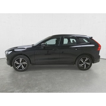 Volvo   SUV 2020,  2.0 benzyna, automat - Na sprzedaż za 107 625 zł - Komorniki - zdjęcie 4
