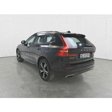 Volvo   SUV 2020,  2.0 benzyna, automat - Na sprzedaż za 107 625 zł - Komorniki - zdjęcie 5