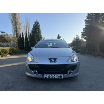 Peugeot 307  Kombi 2008,  1.6 diesel - Na sprzedaż za 9 000,00 zł - Szczecin - zdjęcie 2