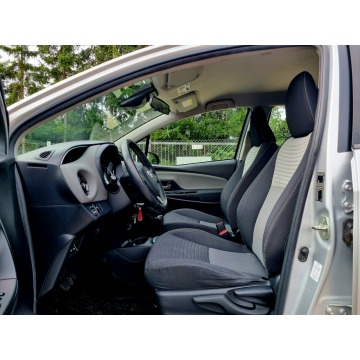 Toyota Yaris  Hatchback 2020,  1.5 hybryda, automat - Na sprzedaż za 47 900 zł - Szczecin - zdjęcie 9