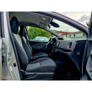 Toyota Yaris  Hatchback 2020,  1.5 hybryda, automat - Na sprzedaż za 47 900 zł - Szczecin - zdjęcie 11