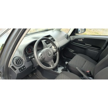 Suzuki SX4  Hatchback 2007,  1.6 benzyna - Na sprzedaż za 21 900 zł - Przyszowice - zdjęcie 5