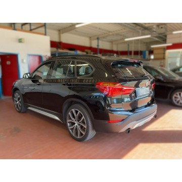 BMW X1  SUV 2017,  2.0 diesel, automat - Na sprzedaż za 66 900 zł - Dębogórze - zdjęcie 2