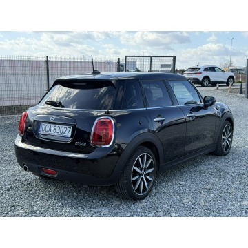 Mini Cooper  Hatchback 2020,  1.5 benzyna, automat - Na sprzedaż za 65 900 zł - Wrocław - zdjęcie 11
